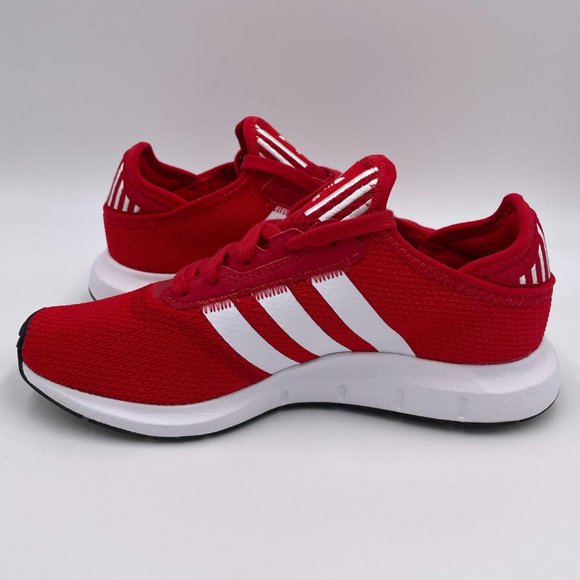 adidas Swift Run X Scarlet Womens Shoes - Picture 2 of 8